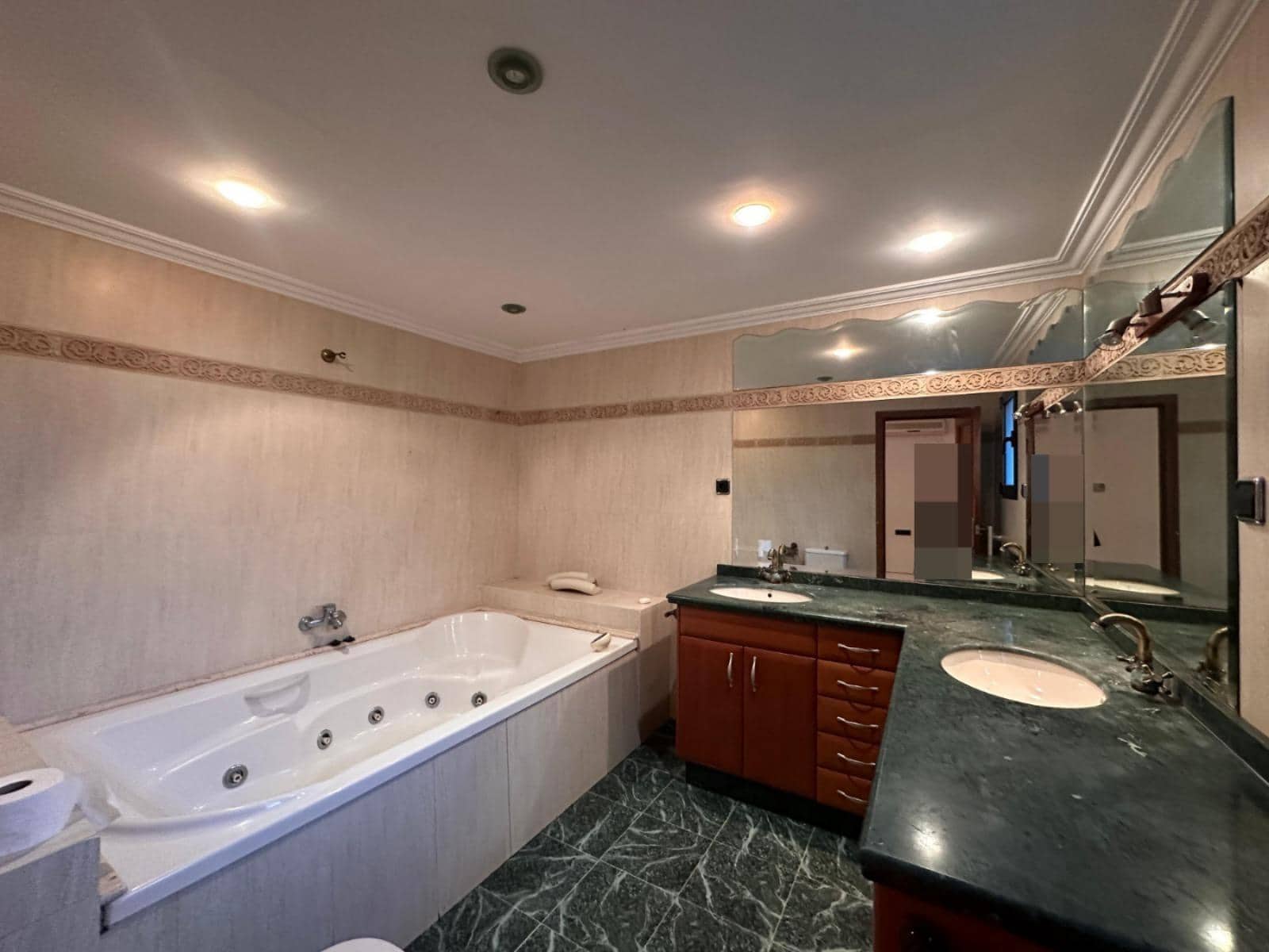 4 makuuhuone Huvila myytävänä paikassa Picassent - 360 000 € (Ref: 8432897)