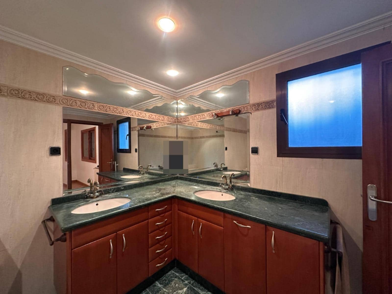 4 makuuhuone Huvila myytävänä paikassa Picassent - 360 000 € (Ref: 8432897)