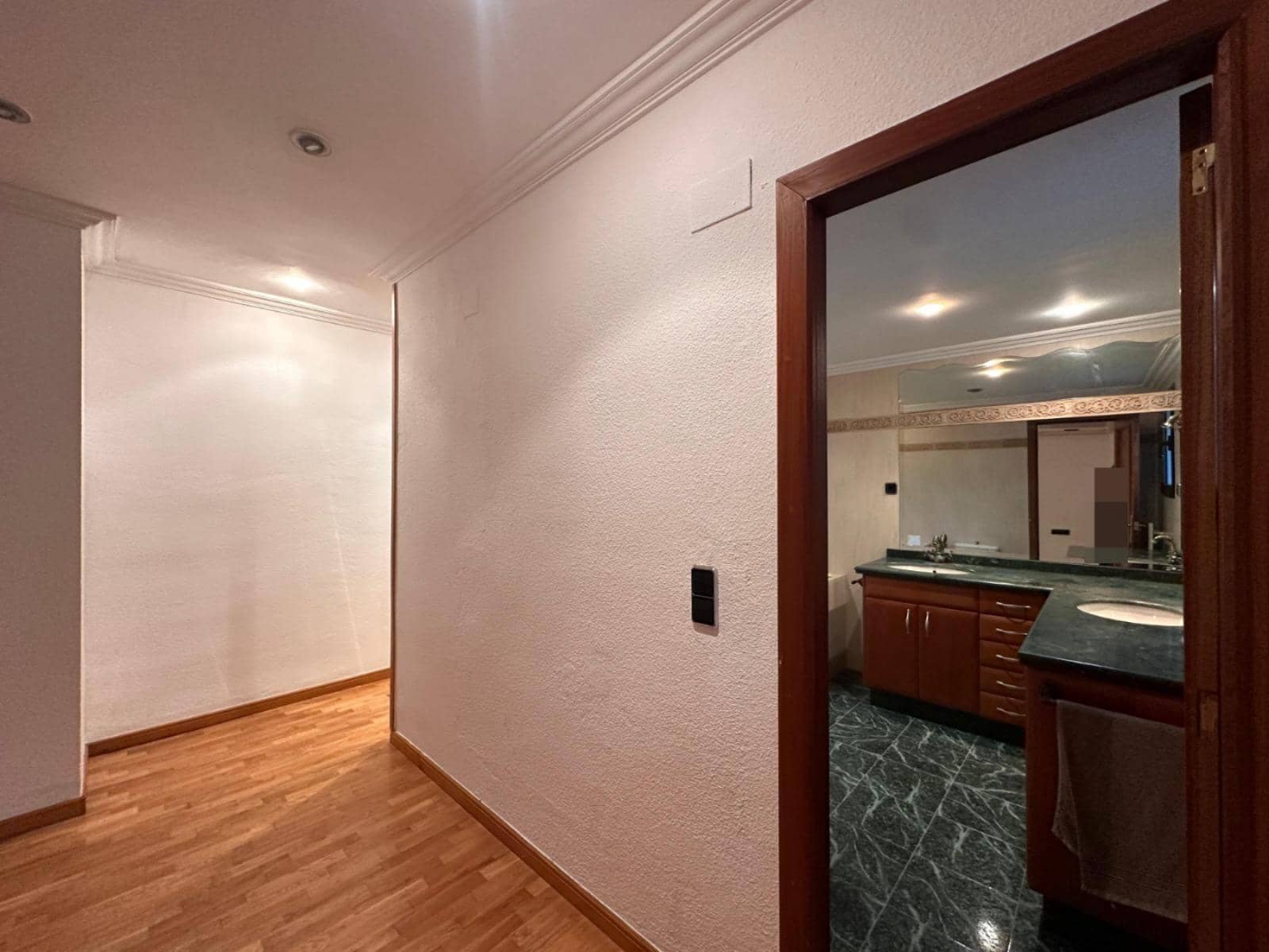 4 makuuhuone Huvila myytävänä paikassa Picassent - 360 000 € (Ref: 8432897)