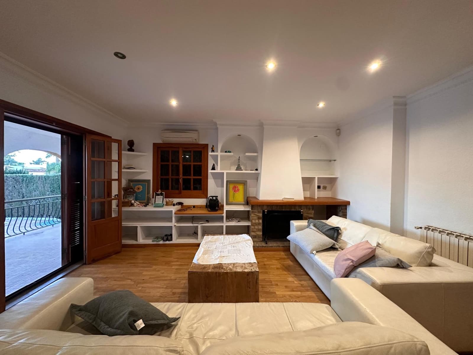 4 makuuhuone Huvila myytävänä paikassa Picassent - 360 000 € (Ref: 8432897)