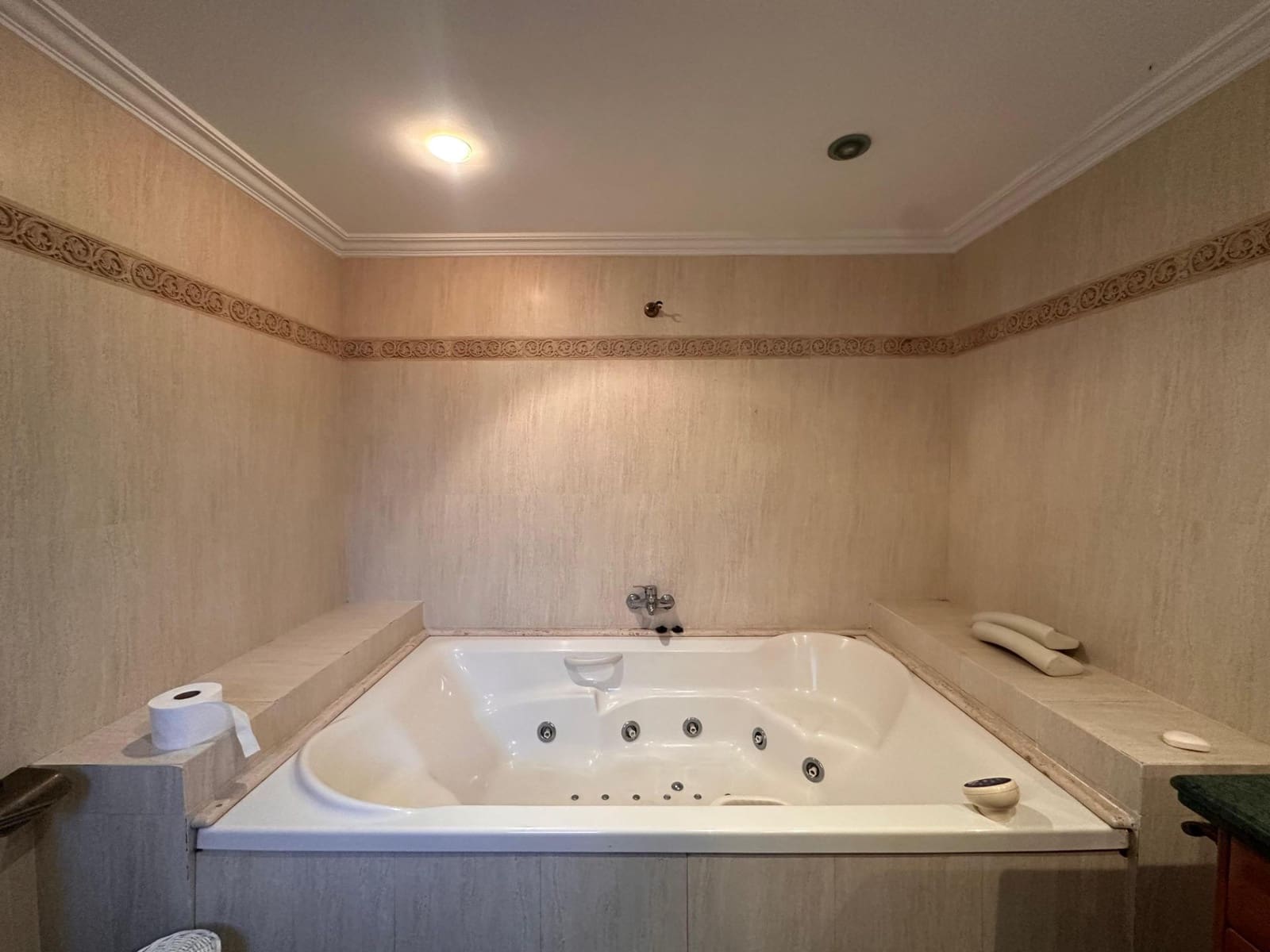 4 makuuhuone Huvila myytävänä paikassa Picassent - 360 000 € (Ref: 8432897)