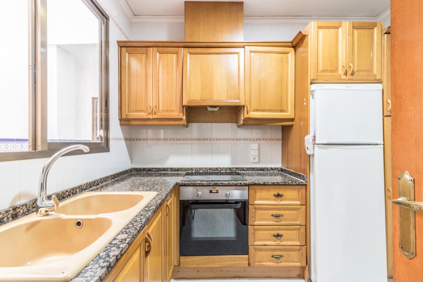 3 sypialnia Dom na sprzedaż w Carlet - 153 000 € (Ref: 8557312)