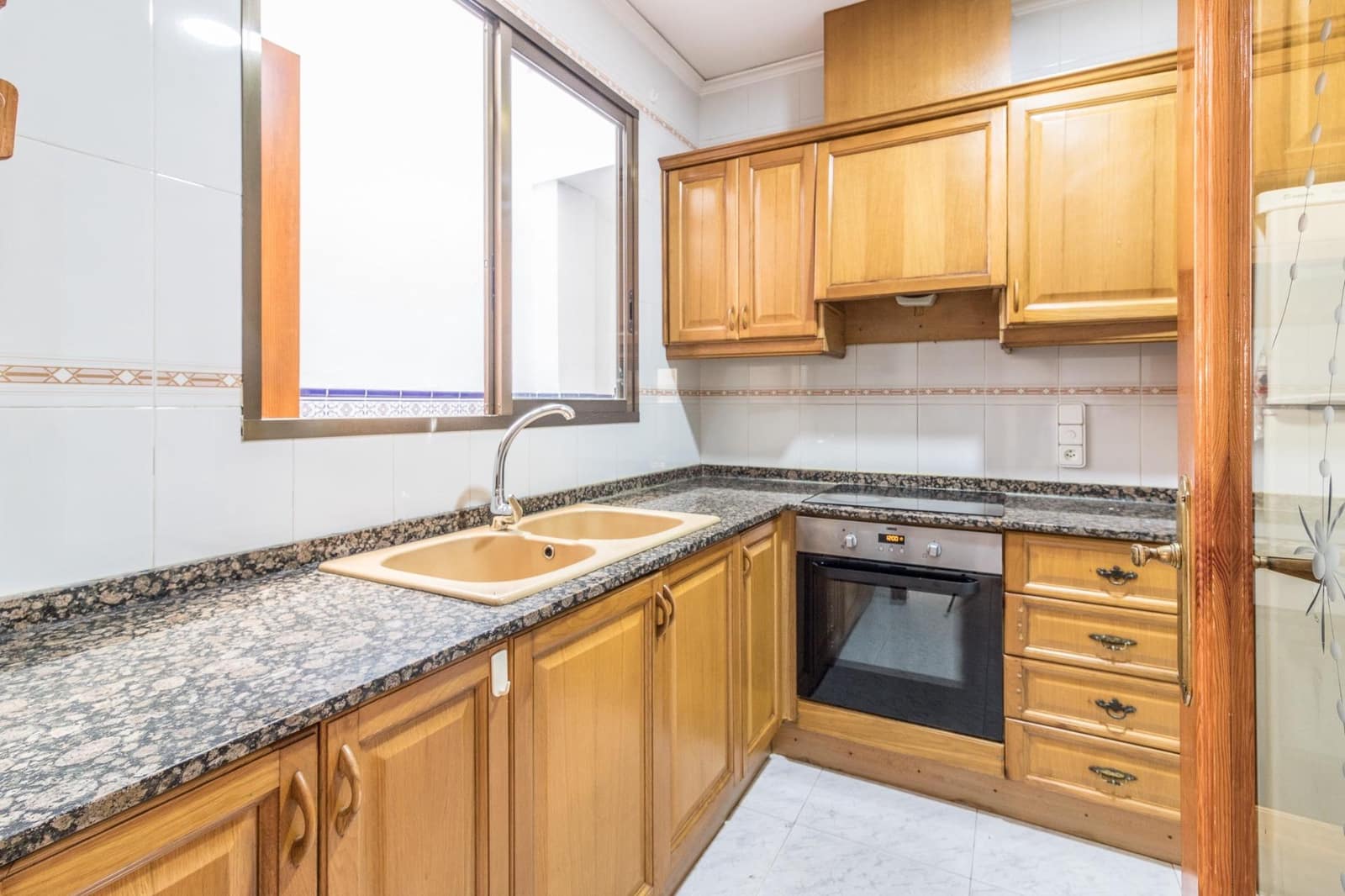 3 sypialnia Dom na sprzedaż w Carlet - 153 000 € (Ref: 8557312)