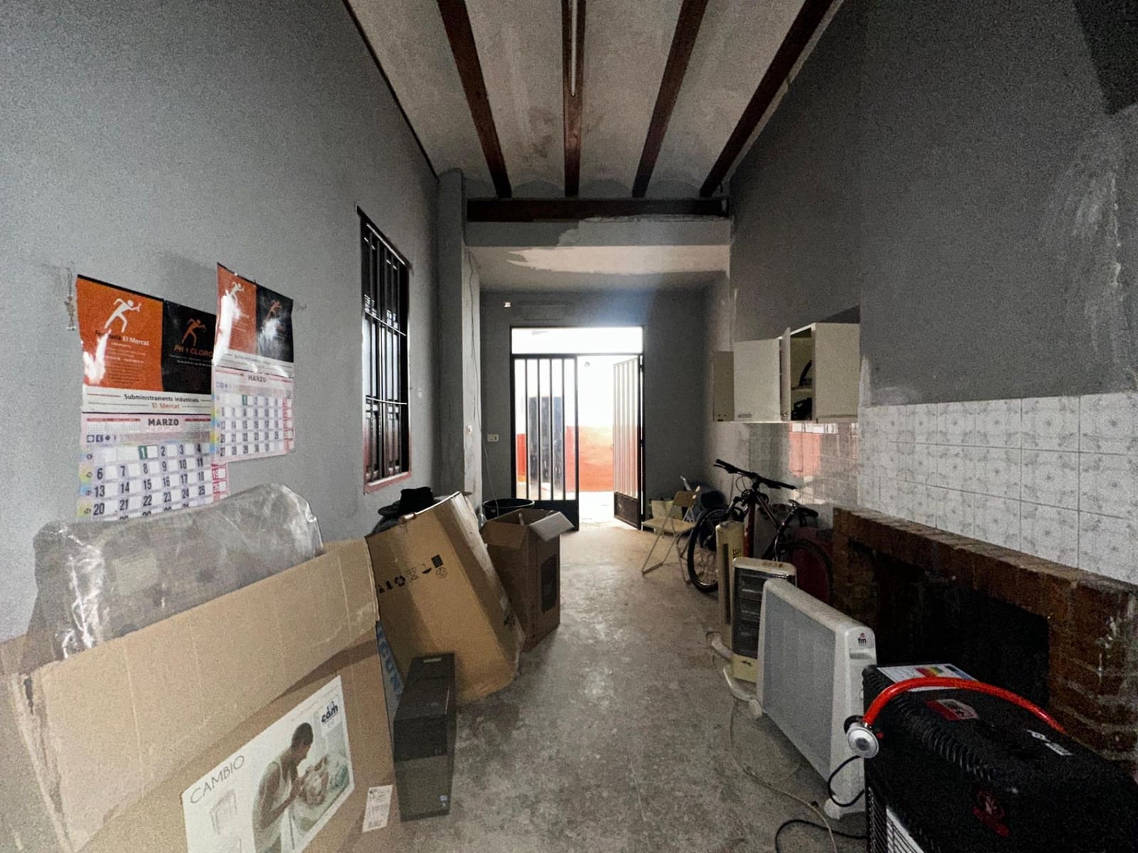 2 bedroom Townhouse for sale in L'Alcudia - € 123,000 (Ref: 8570484)