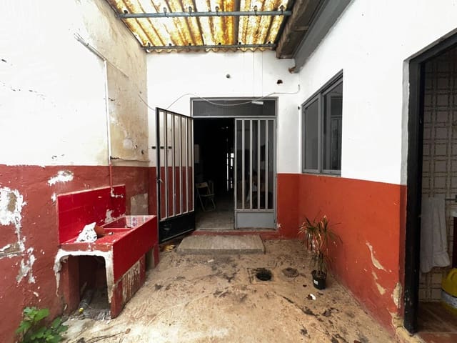 2 bedroom Townhouse for sale in L'Alcúdia - € 123,000 (Ref: 8570484)