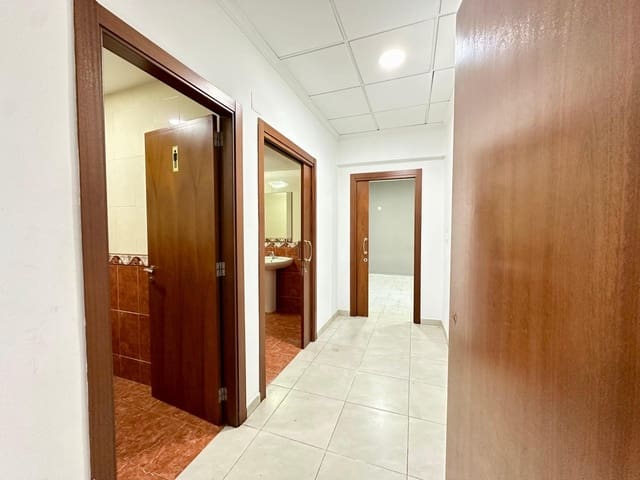 Commercieel te koop in L'Alcúdia - € 135.000 (Ref: 8595343)