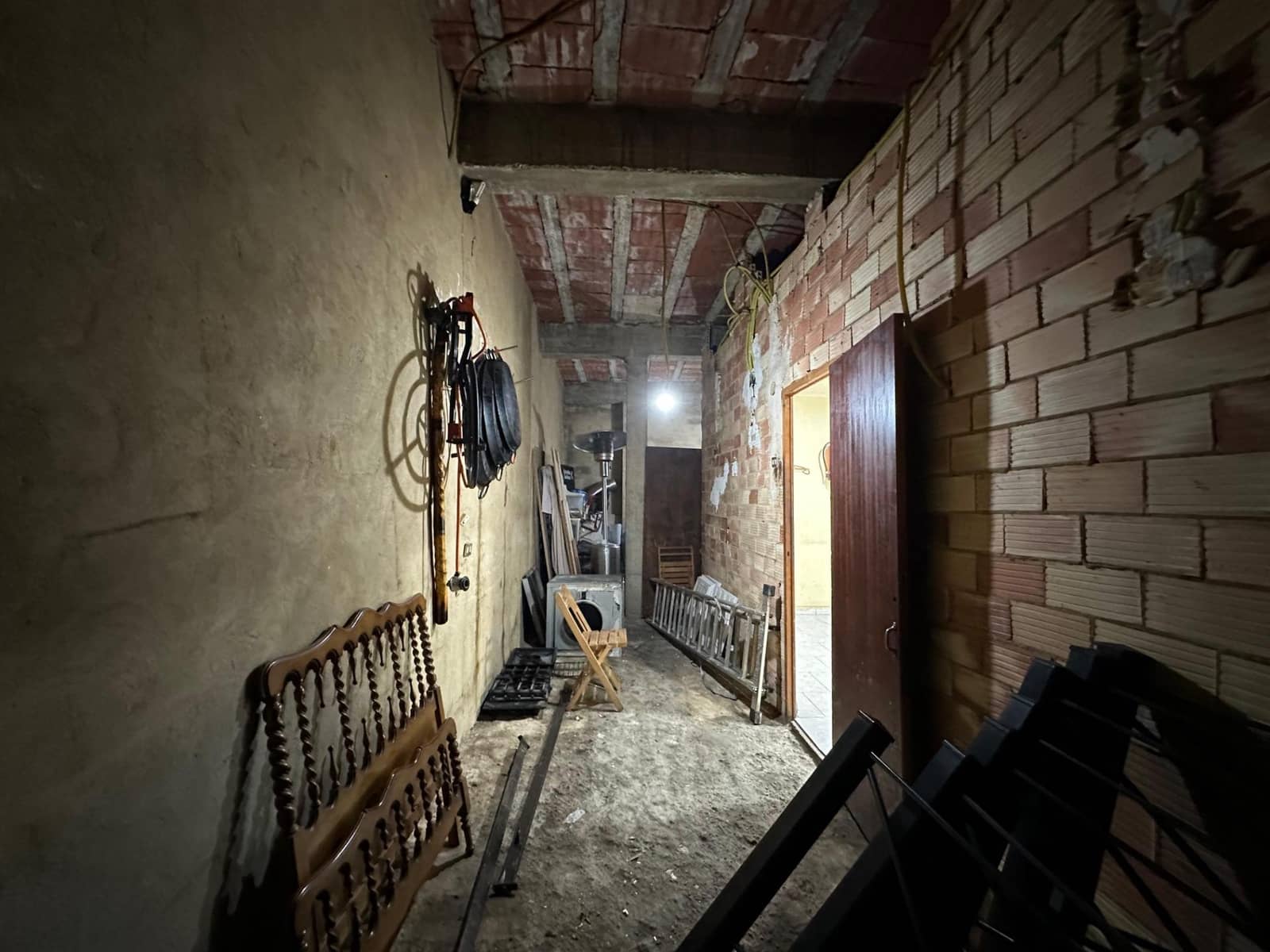 Kommersiell til salgs i L'Alcudia - € 135 000 (Ref: 8595343)