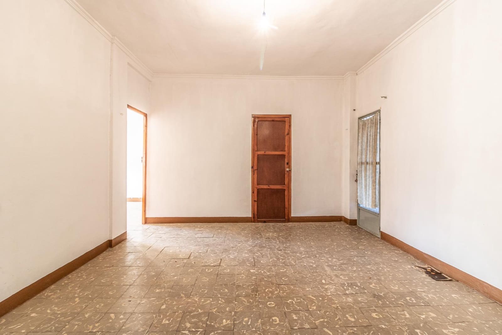 3 soveværelse Byhus til salg i Sellent med garage - € 90.000 (Ref: 8760260)