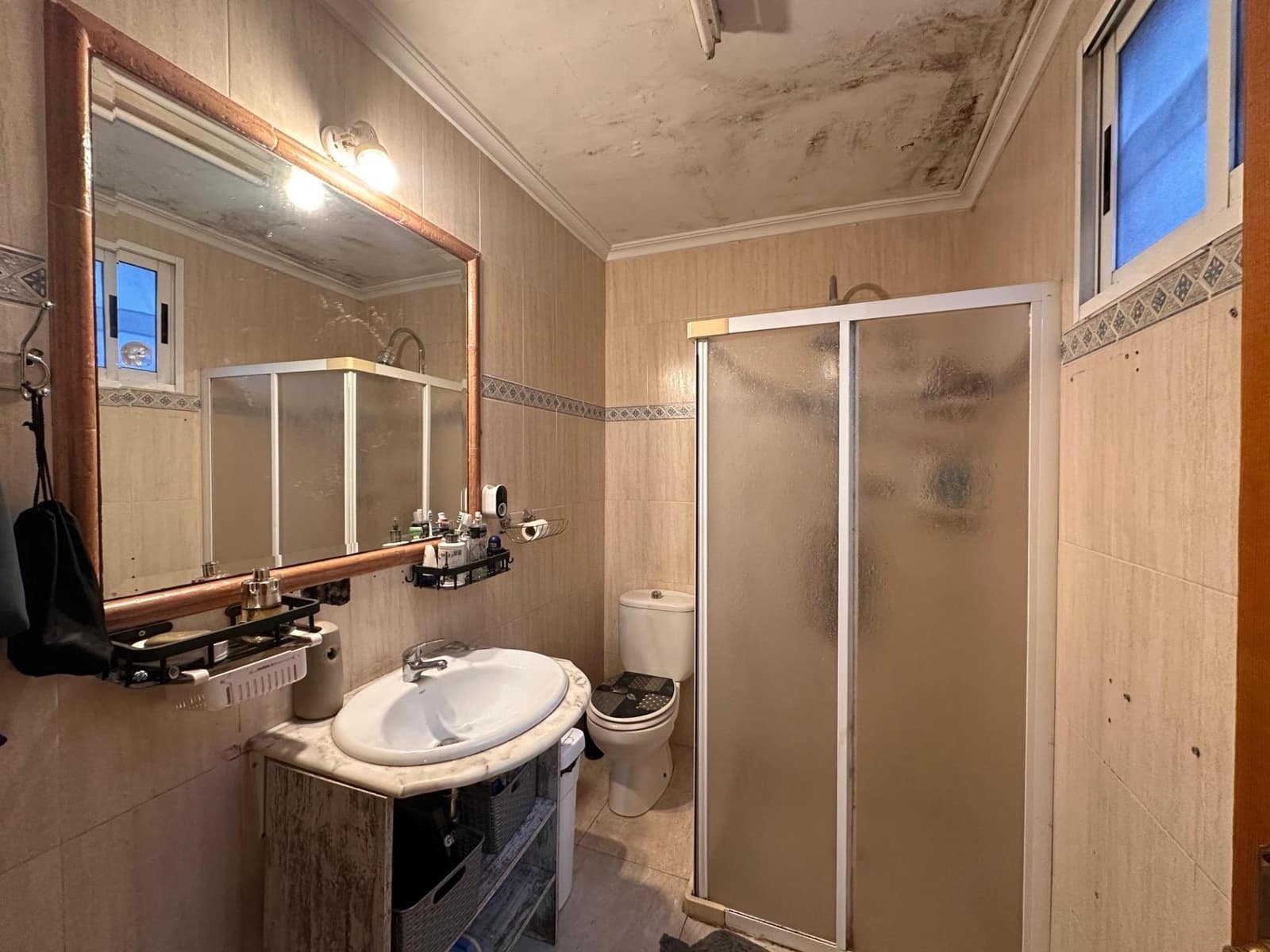 7 quarto Casa em Banda para venda em Carlet - 130 000 € (Ref: 8760261)