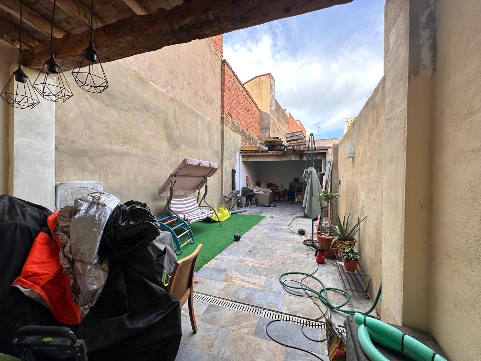 7 quarto Casa em Banda para venda em Carlet - 130 000 € (Ref: 8760261)