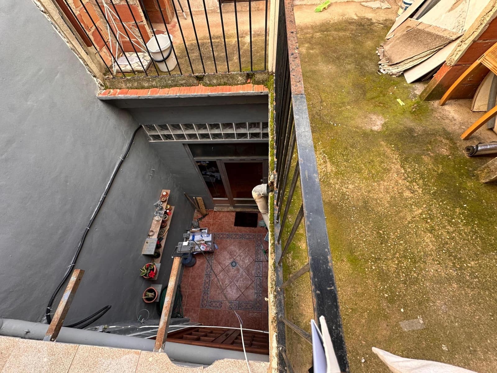 7 quarto Casa em Banda para venda em Carlet - 130 000 € (Ref: 8760261)