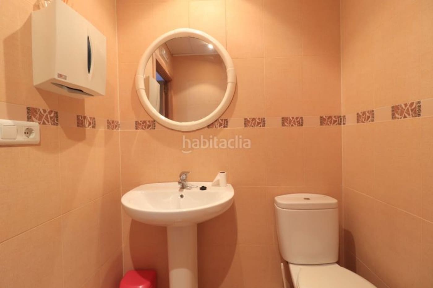 Erhverv til salg i L'Alcudia - € 100.000 (Ref: 8806330)