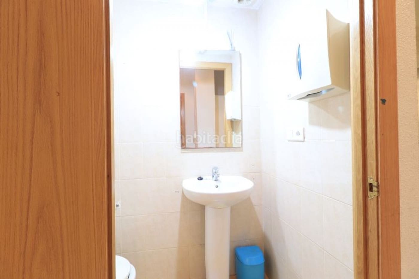 Erhverv til salg i L'Alcudia - € 100.000 (Ref: 8806330)