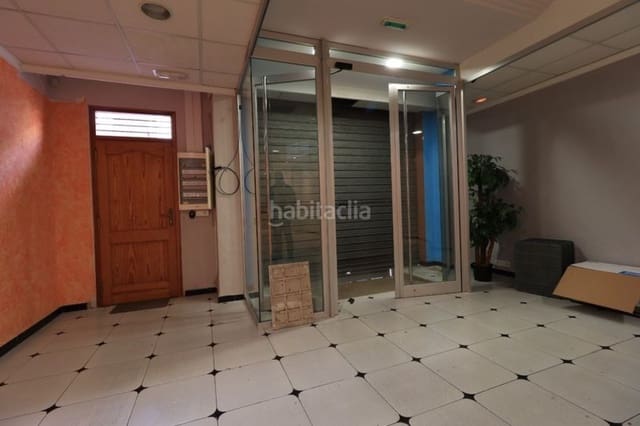 Commercieel te koop in L'Alcúdia - € 100.000 (Ref: 8806330)
