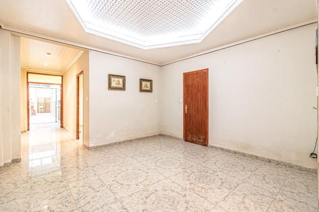 3 bedroom Townhouse for sale in Guadassuar - € 150,000 (Ref: 8822563)