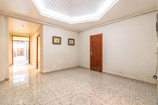 3 bedroom Townhouse for sale in Guadassuar - € 150,000 (Ref: 8822563)