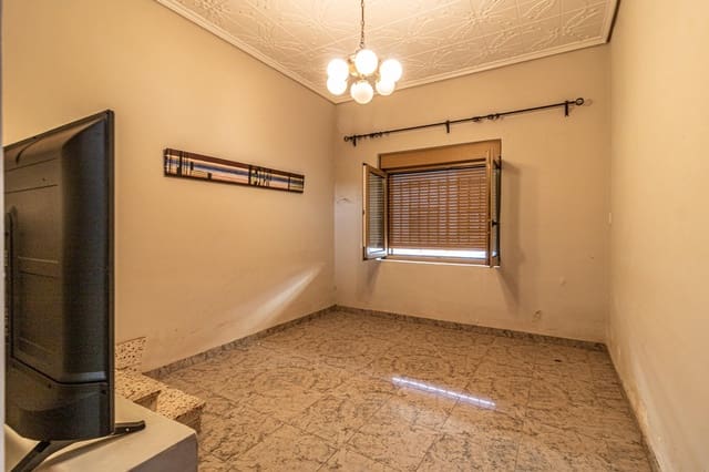 3 bedroom Townhouse for sale in Guadassuar - € 150,000 (Ref: 8822563)