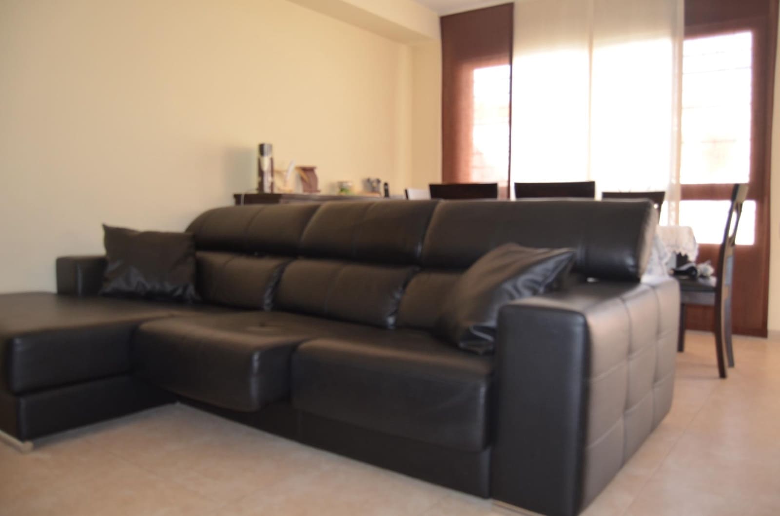 4 slaapkamer Rijtjeshuis te koop in Masalaves met garage - € 205.000 (Ref: 8822565)