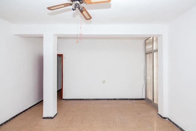 4 makuuhuone Asunto myytävänä paikassa Villanueva de Castellon - 84 000 € (Ref: 8843456)