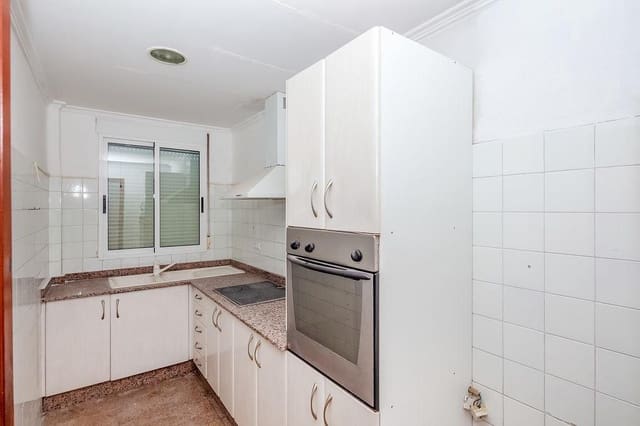 4 makuuhuone Asunto myytävänä paikassa Villanueva de Castellon - 84 000 € (Ref: 8843456)