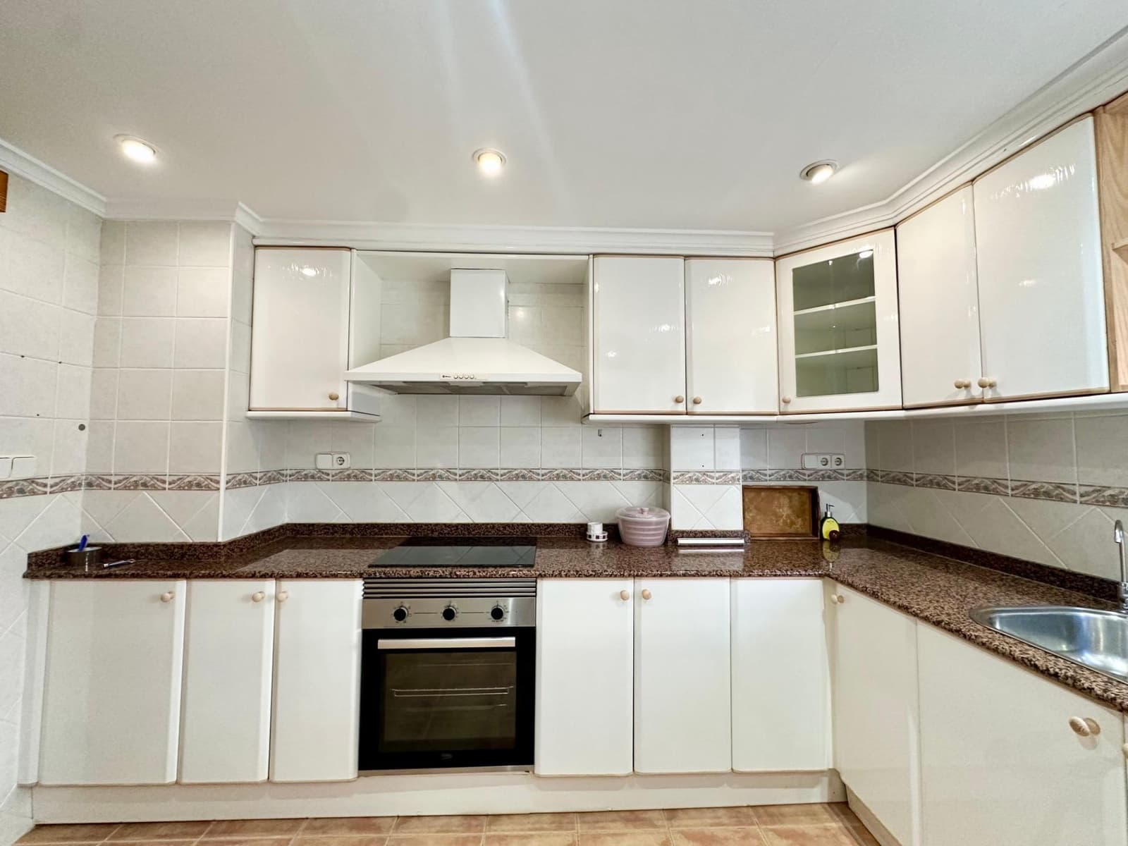 3 soveværelse Lejlighed til salg i L'Alcudia de Crespins med garage - € 100.000 (Ref: 8847625)