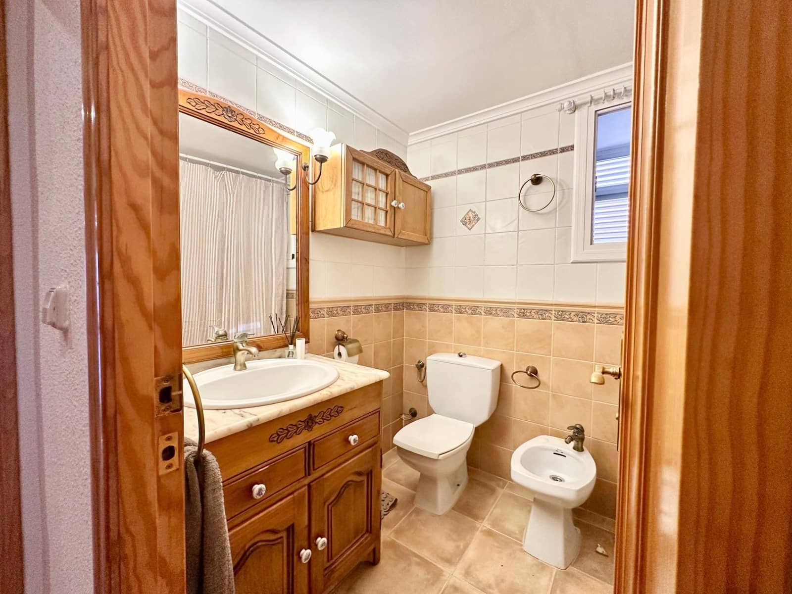 3 soveværelse Lejlighed til salg i L'Alcudia de Crespins med garage - € 100.000 (Ref: 8847625)