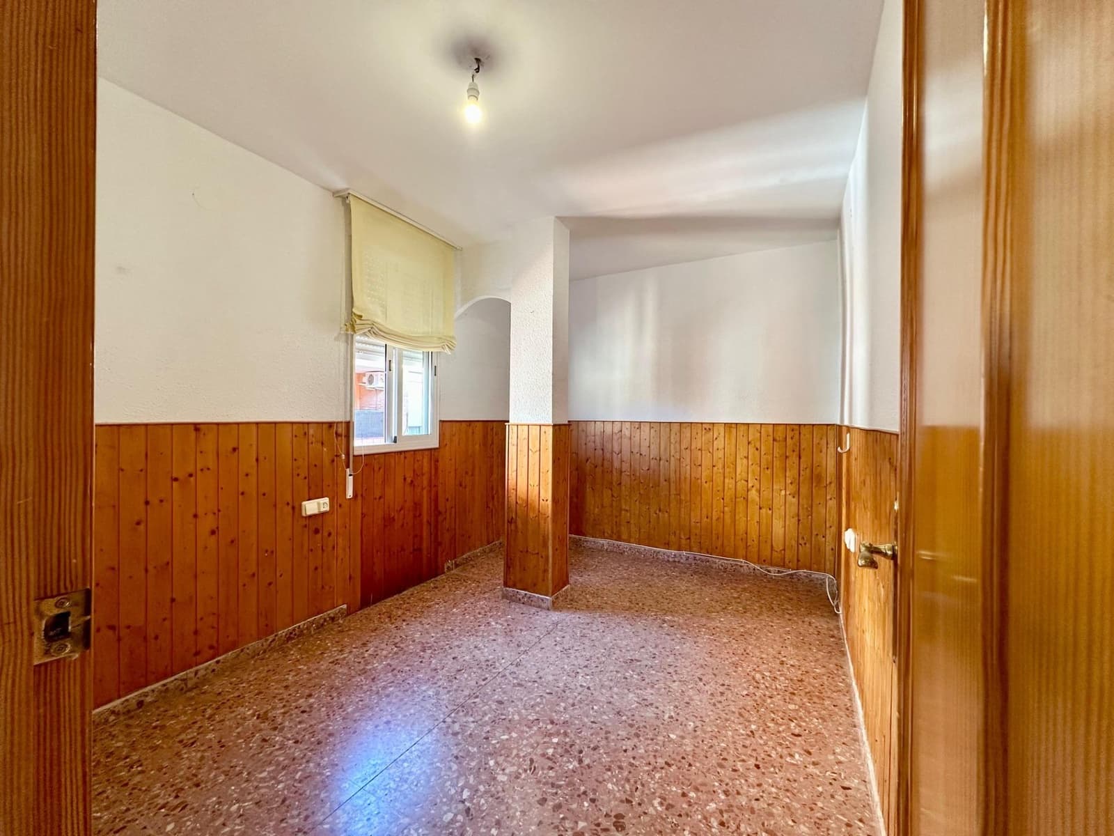 3 soveværelse Lejlighed til salg i L'Alcudia de Crespins med garage - € 100.000 (Ref: 8847625)