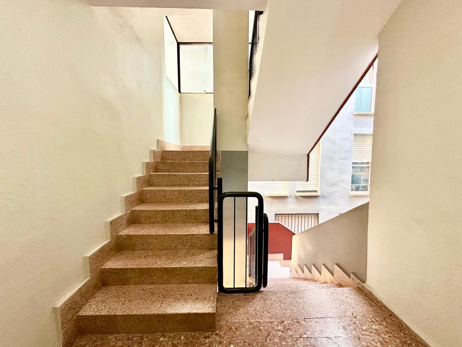 3 soveværelse Lejlighed til salg i L'Alcudia de Crespins med garage - € 100.000 (Ref: 8847625)