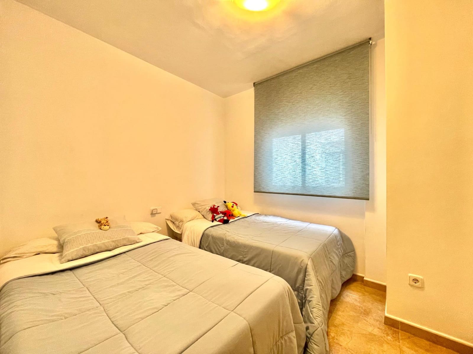 3 makuuhuone Asunto myytävänä paikassa Llombai mukana 
autotalli - 180 000 € (Ref: 8851572)