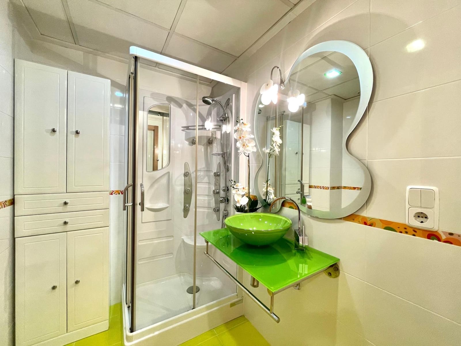 3 makuuhuone Asunto myytävänä paikassa Llombai mukana 
autotalli - 180 000 € (Ref: 8851572)