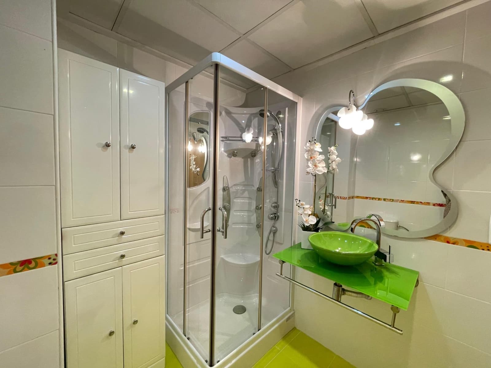 3 makuuhuone Asunto myytävänä paikassa Llombai mukana 
autotalli - 180 000 € (Ref: 8851572)