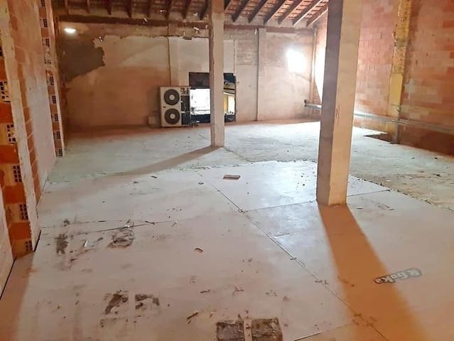 1 bedroom Semi-detached Villa for sale in Alcàntera de Xúquer - € 126,500 (Ref: 8857760)