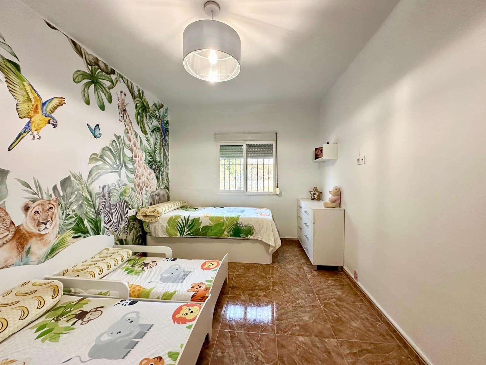 4 soveværelse Villa til salg i Carlet med swimmingpool - € 320.000 (Ref: 8886058)