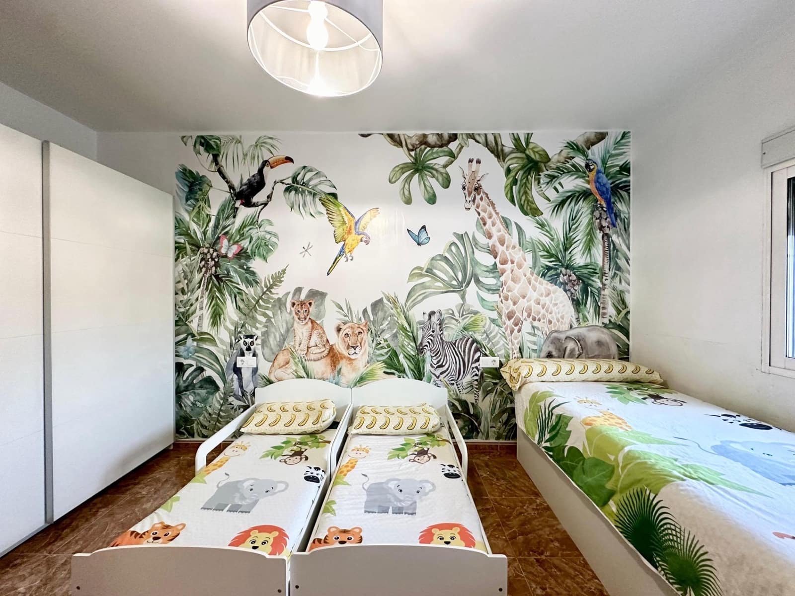 4 soveværelse Villa til salg i Carlet med swimmingpool - € 320.000 (Ref: 8886058)