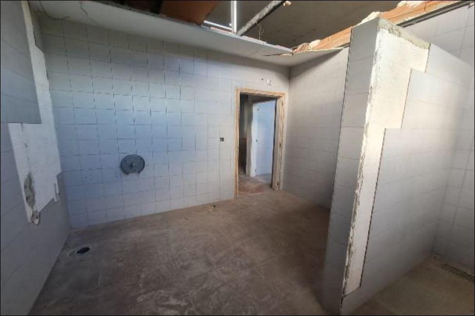 Bedrijf te koop in Alzira - € 466.400 (Ref: 8894942)