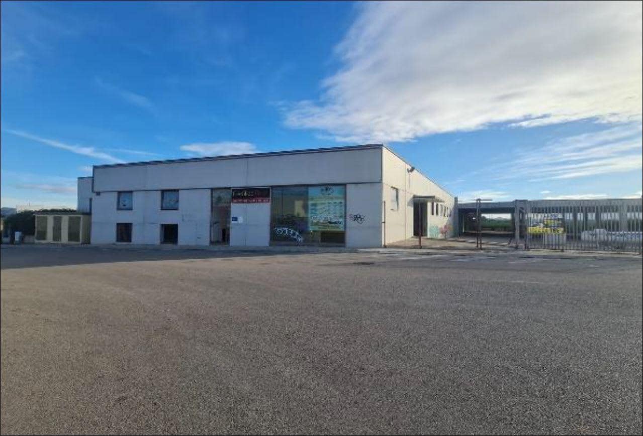 Bedrijf te koop in Alzira - € 466.400 (Ref: 8894942)