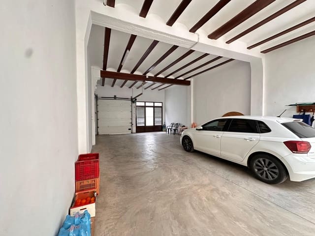 Townhouse for sale in Carlet with garage - € 150,000 (Ref: 8921669)