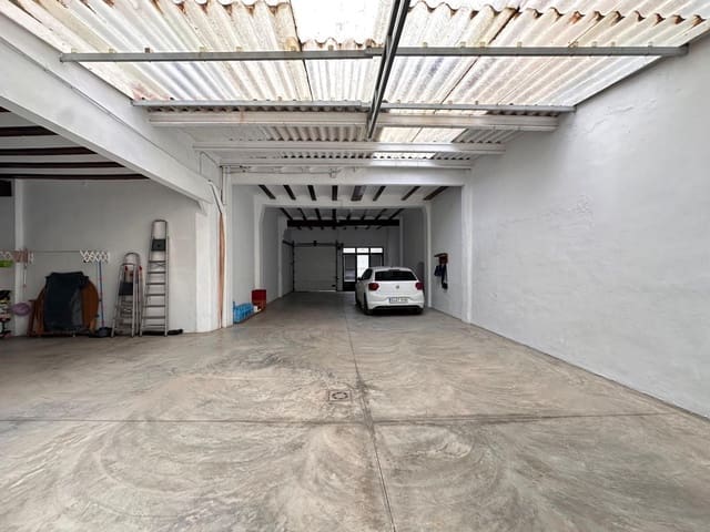 Townhouse for sale in Carlet with garage - € 150,000 (Ref: 8921669)