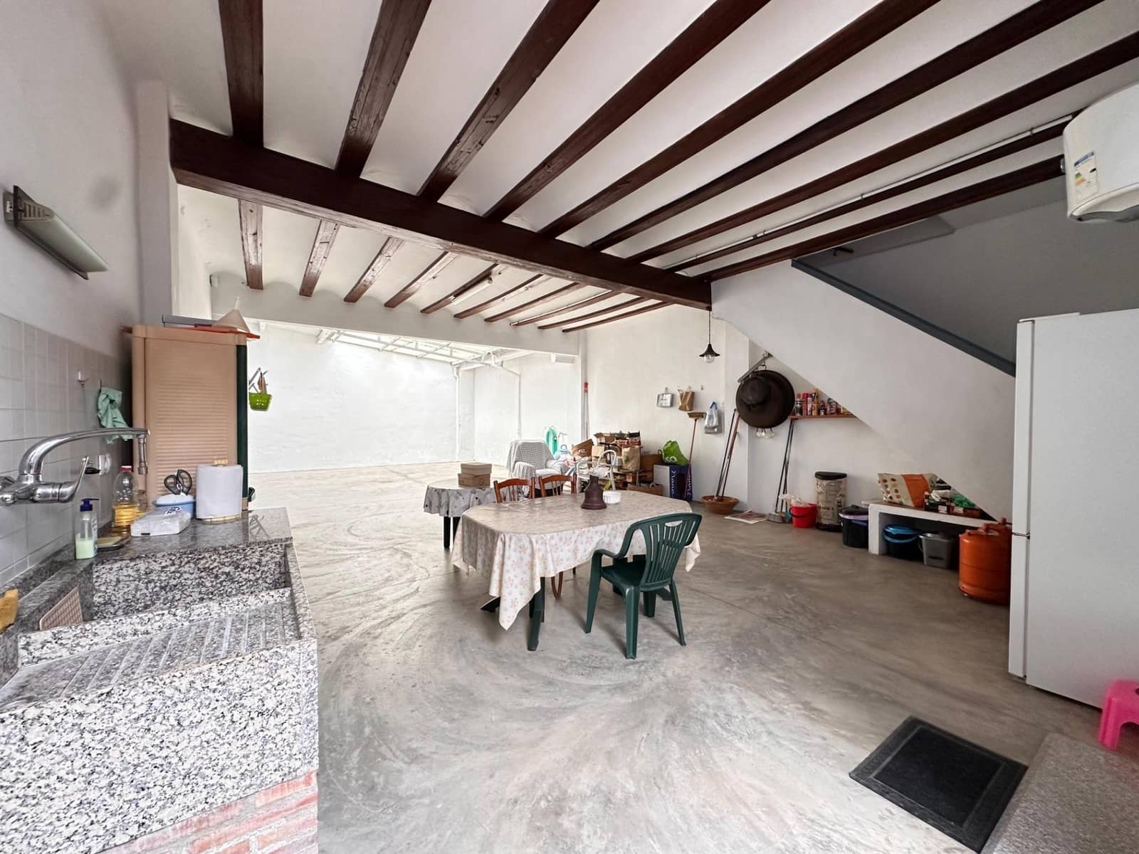 Townhouse for sale in Carlet with garage - € 150,000 (Ref: 8921669)