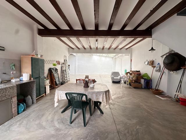 Townhouse for sale in Carlet with garage - € 150,000 (Ref: 8921669)