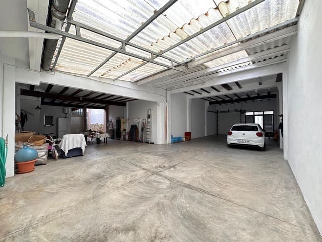 Townhouse for sale in Carlet with garage - € 150,000 (Ref: 8921669)