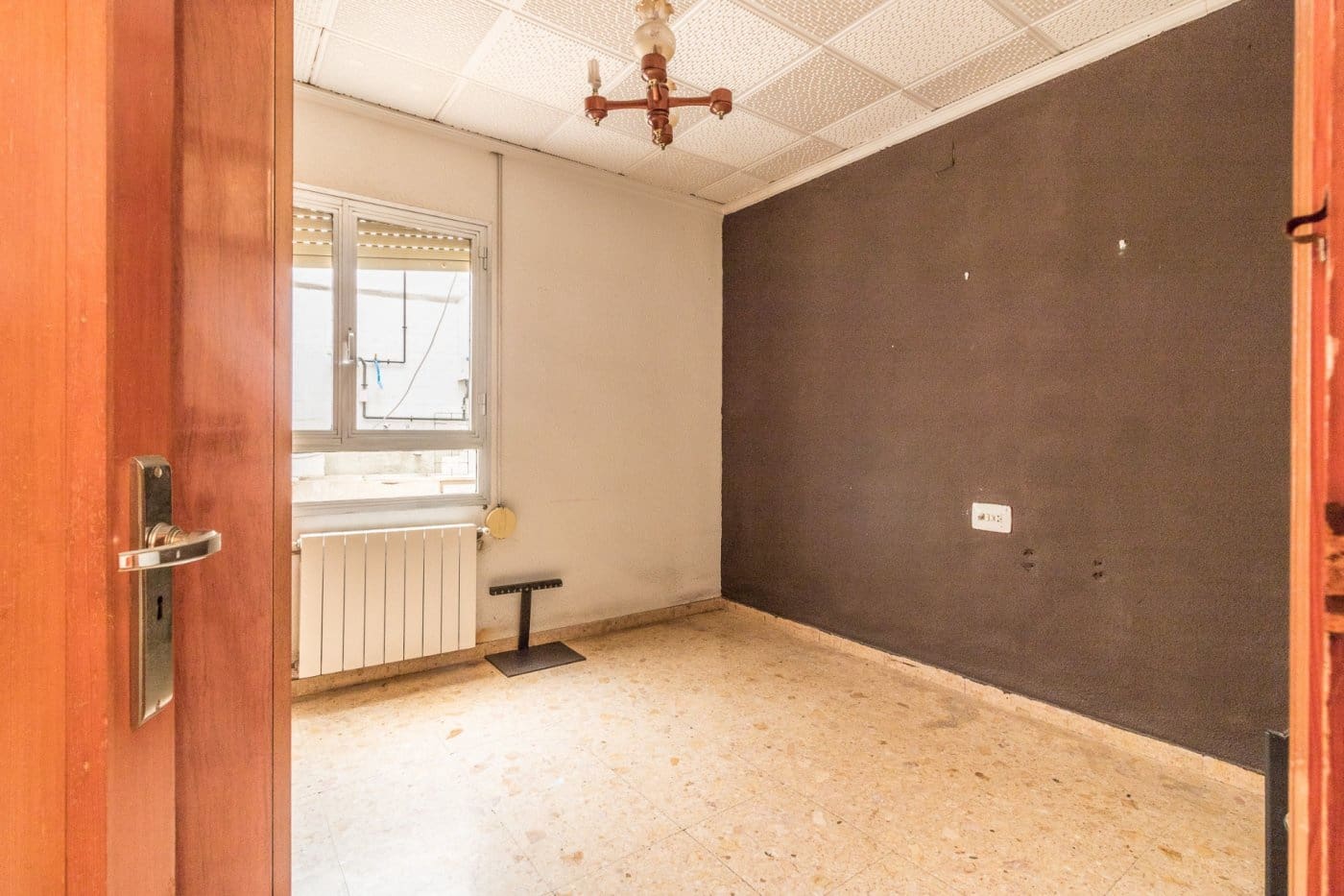 Commerciale in vendita in Carlet - 195.000 € (Rif: 8932129)