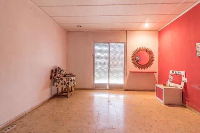 Commercial for sale in Carlet - € 195,000 (Ref: 8932129)