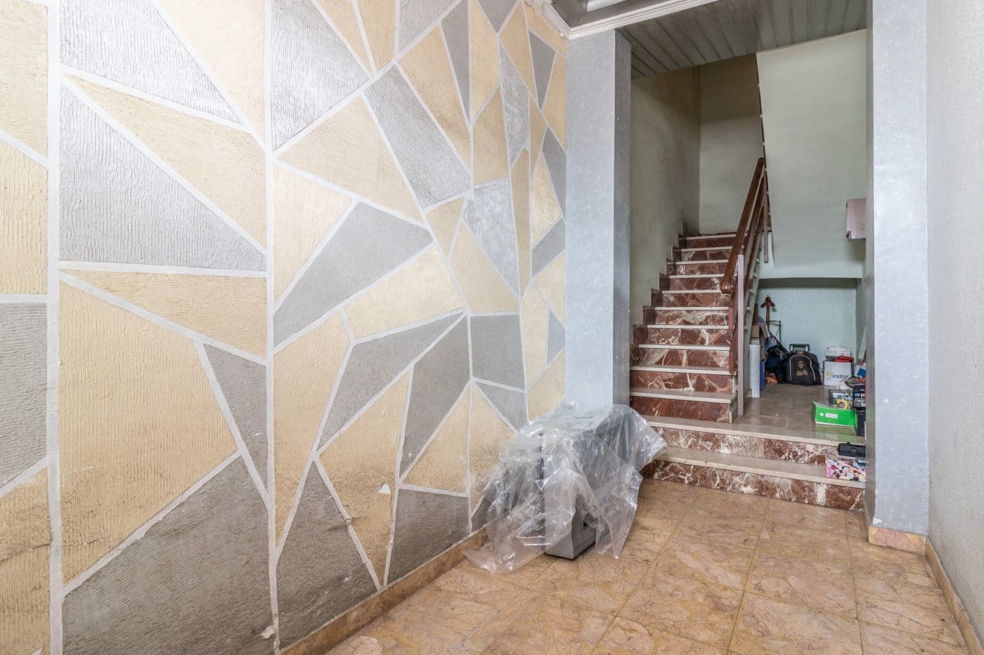 Commerciale in vendita in Carlet - 195.000 € (Rif: 8932129)