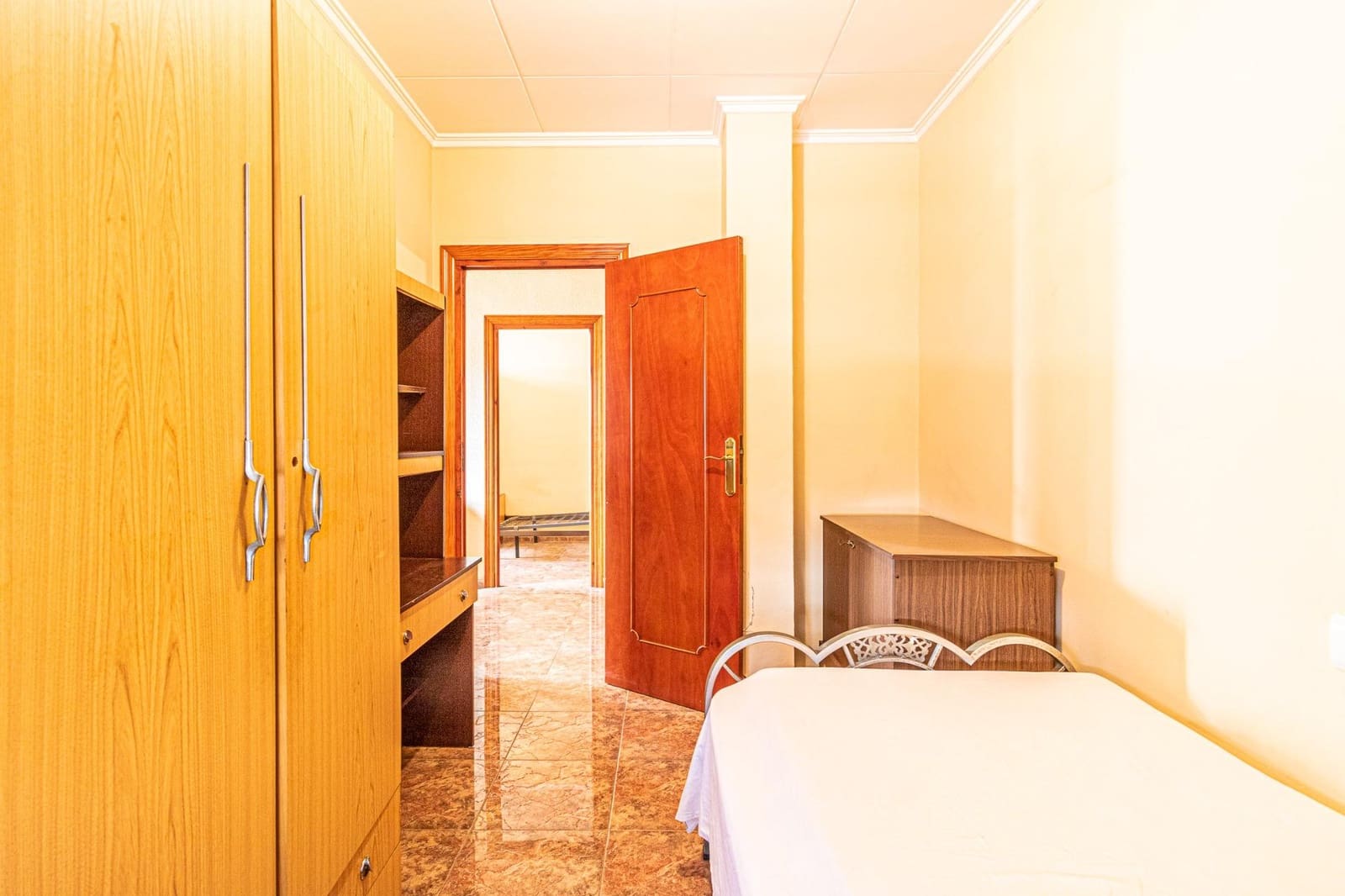 6 quarto Casa em Banda para venda em Carlet com garagem - 220 000 € (Ref: 8938887)