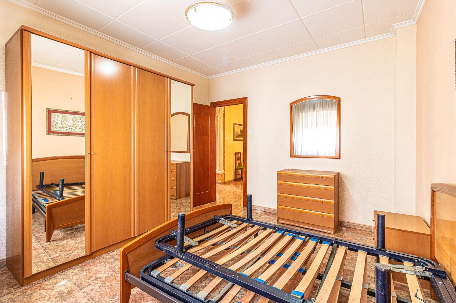 6 quarto Casa em Banda para venda em Carlet com garagem - 220 000 € (Ref: 8938887)