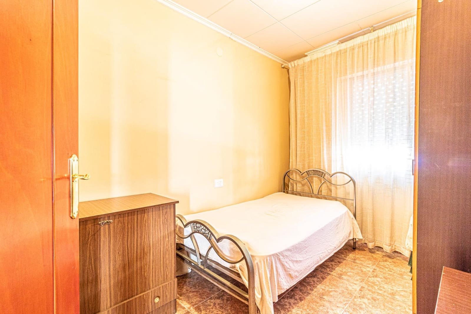 6 quarto Casa em Banda para venda em Carlet com garagem - 220 000 € (Ref: 8938887)