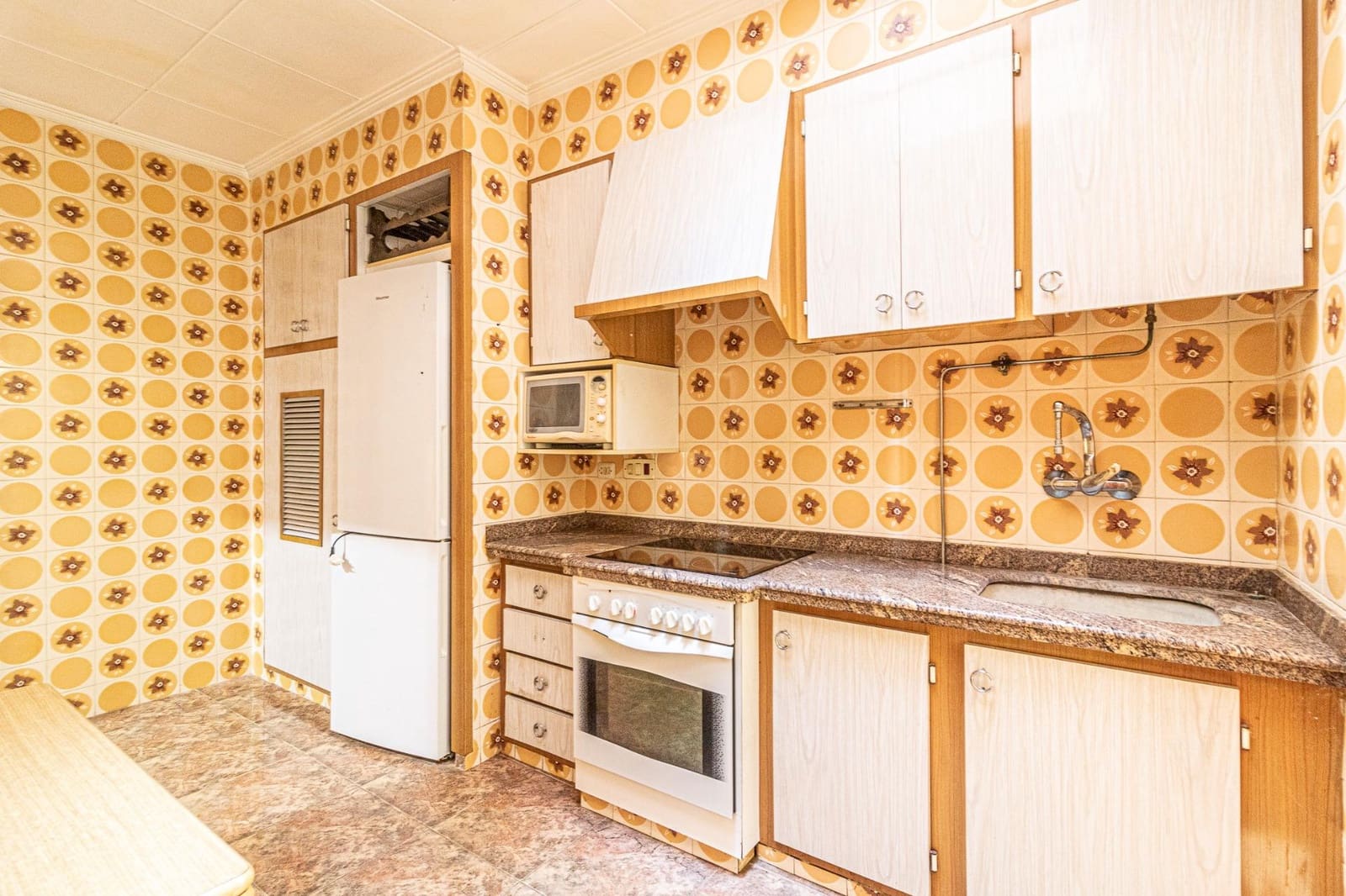 6 quarto Casa em Banda para venda em Carlet com garagem - 220 000 € (Ref: 8938887)