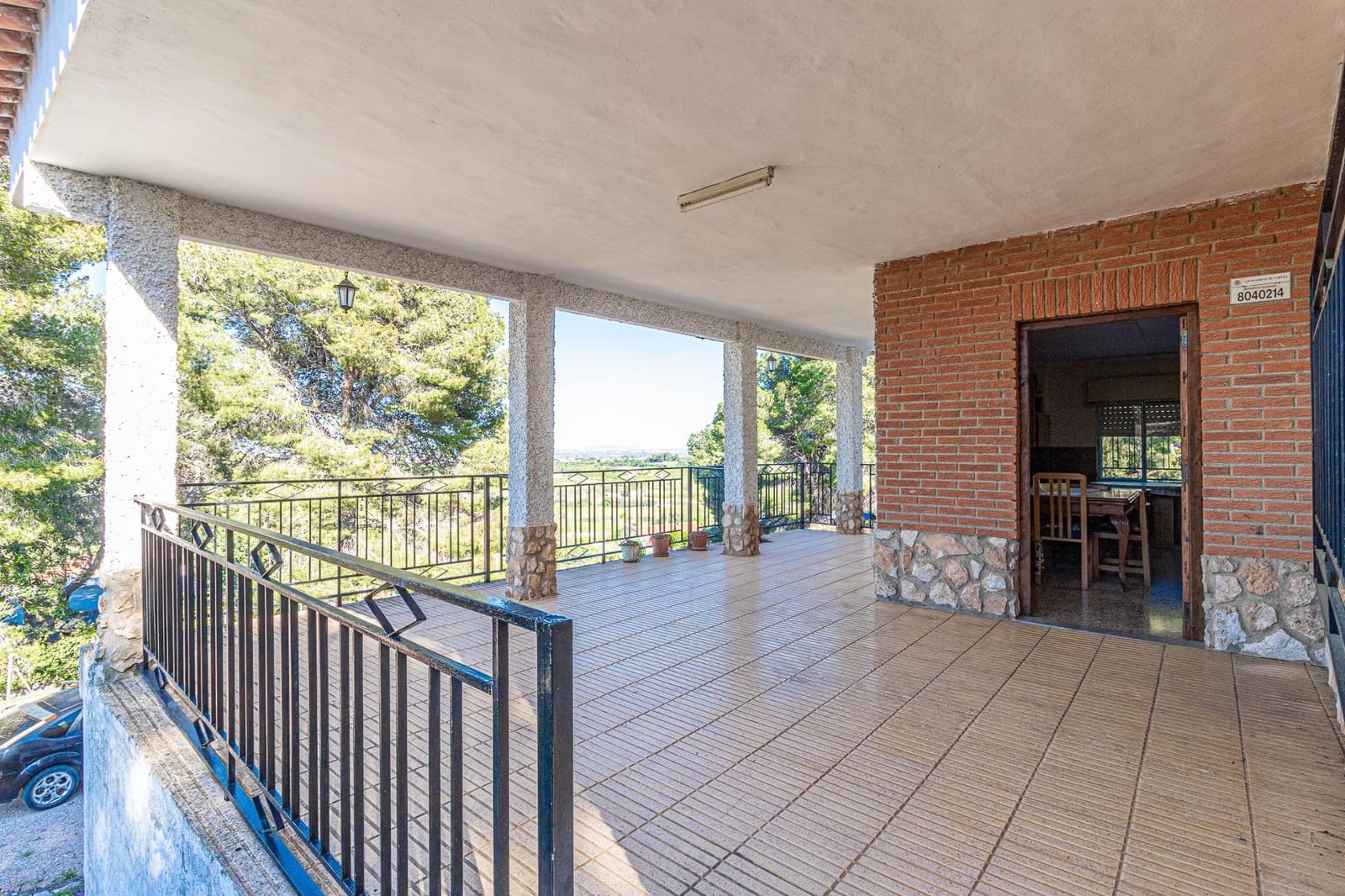 4 soveværelse Finca/Landehus til salg i Carlet med swimmingpool - € 200.000 (Ref: 8948732)