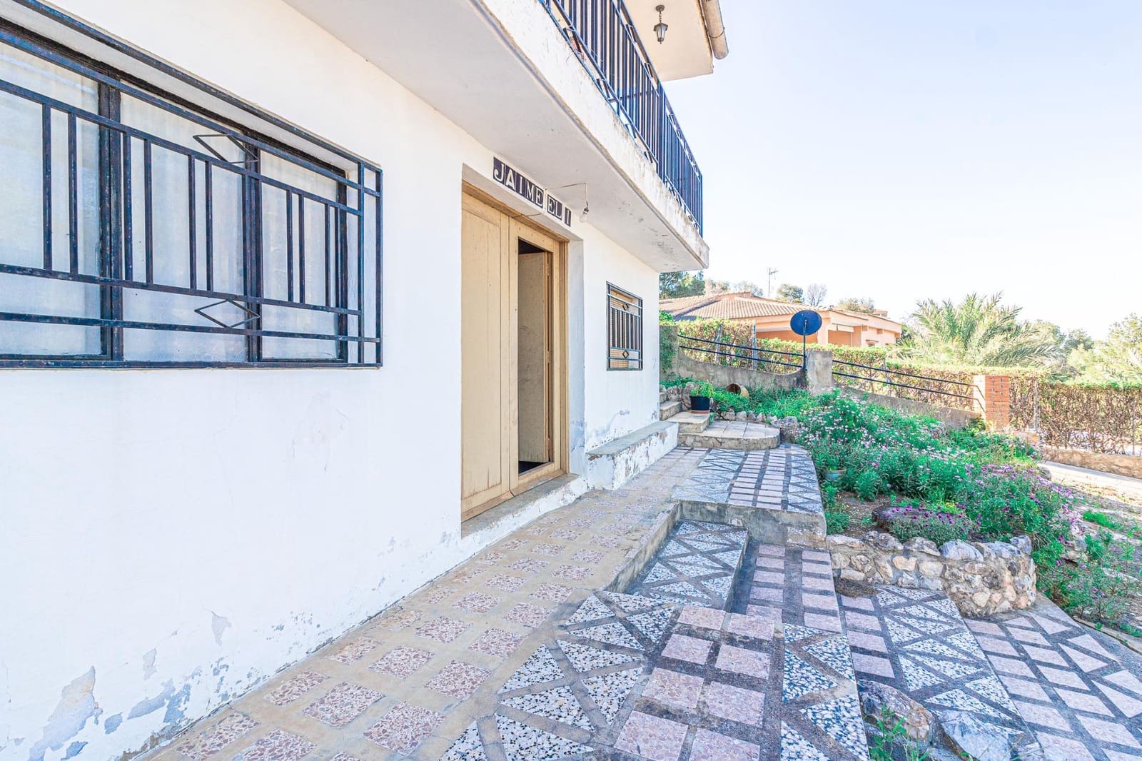 4 soveværelse Finca/Landehus til salg i Carlet med swimmingpool - € 200.000 (Ref: 8948732)